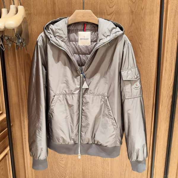 Poiliot Hooded Short Down Jacket