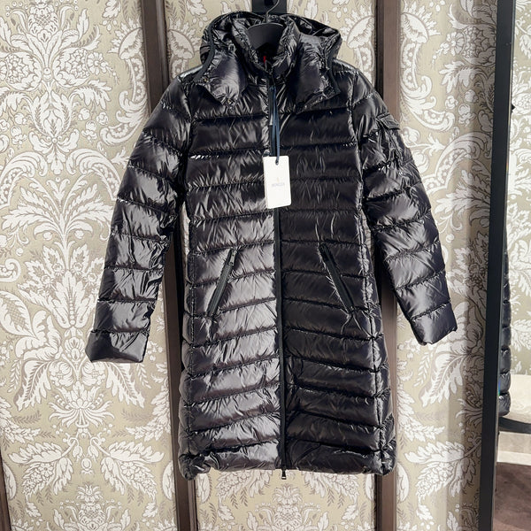 Classic Moka Long Down Jacket