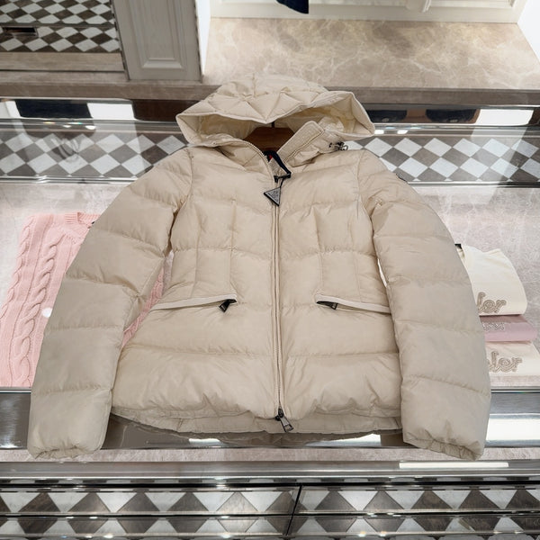 Classic Avoce Hooded Short Down Jacket